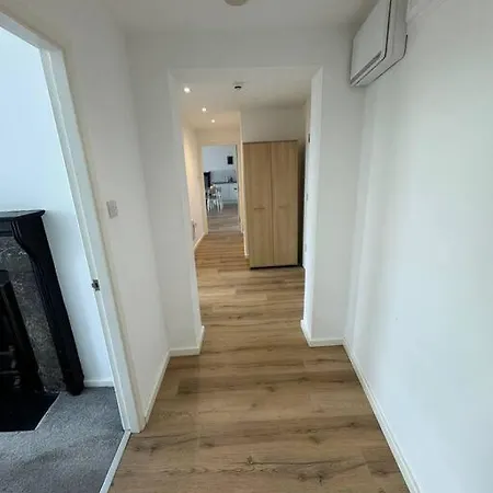 Spacious Flat In Sheffield City Center Gs304 Exterior photo